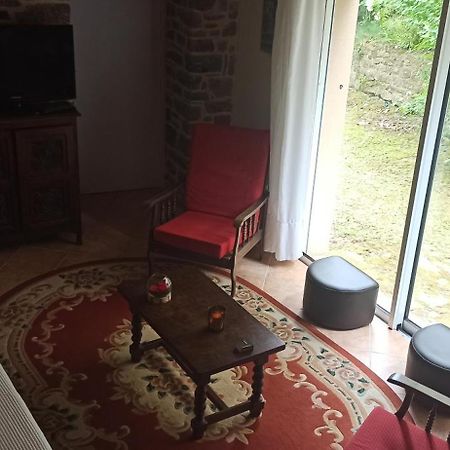 La Petite Maison D'Évran Exteriör bild